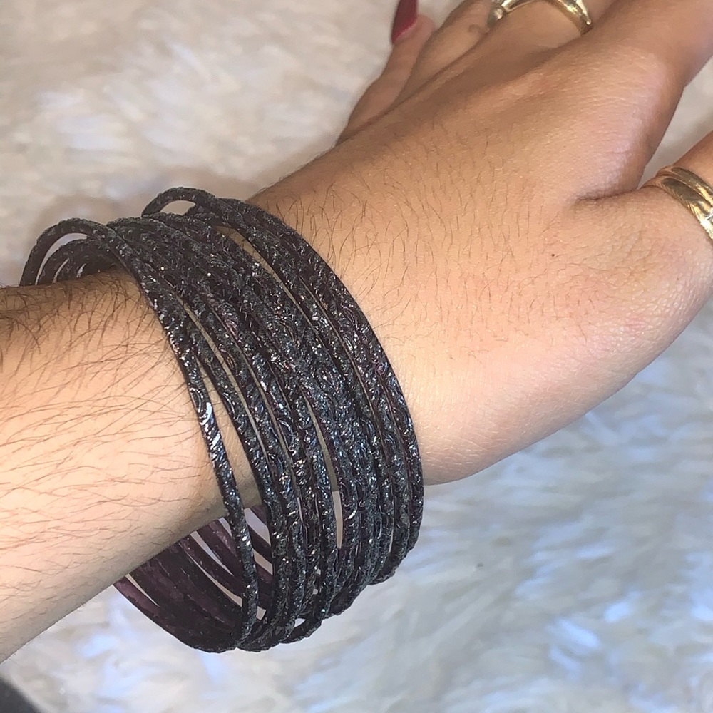 Bangle bracelets - Picture 4 of 5